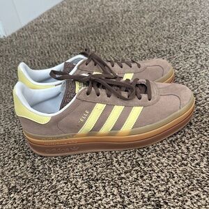 Adidas gazelle bold